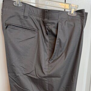 Oak Hill Straight Front Tech Pants - Gargoyle Grey - Size 50 waist 30 Inseam